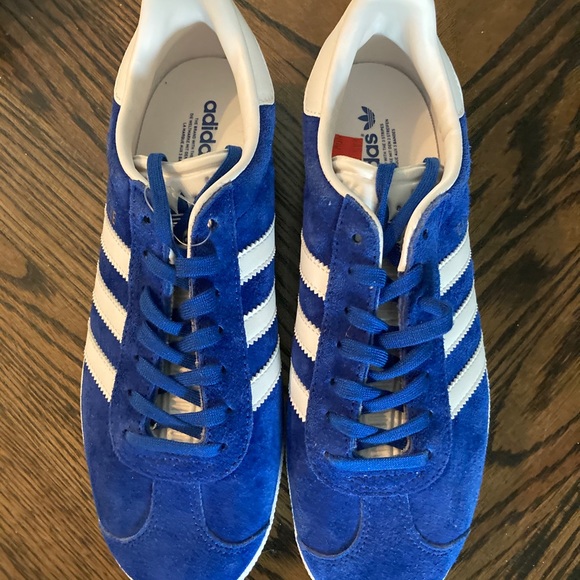 adidas gazelles womens size 6